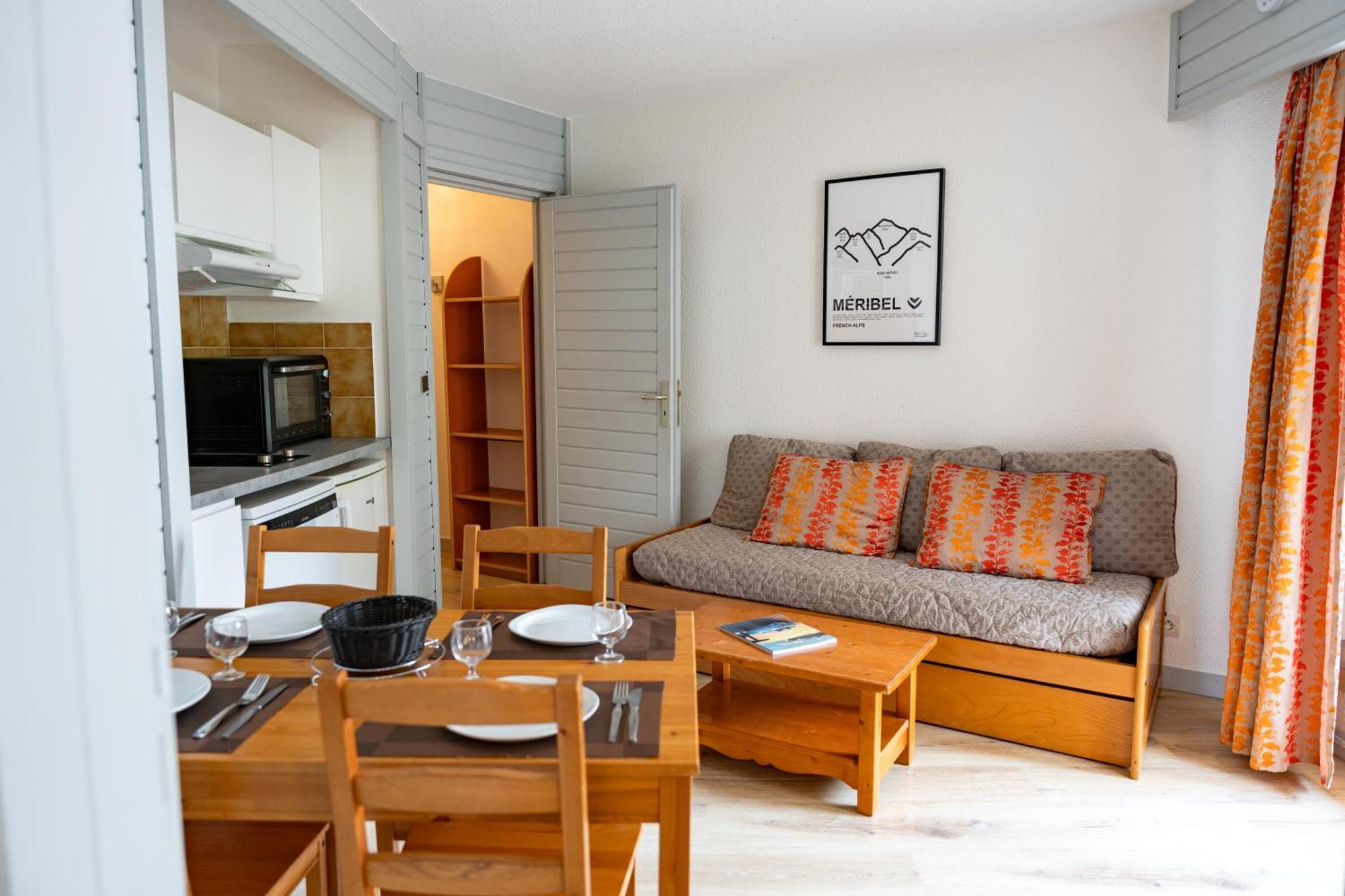 Eureca Aparthotel 3*